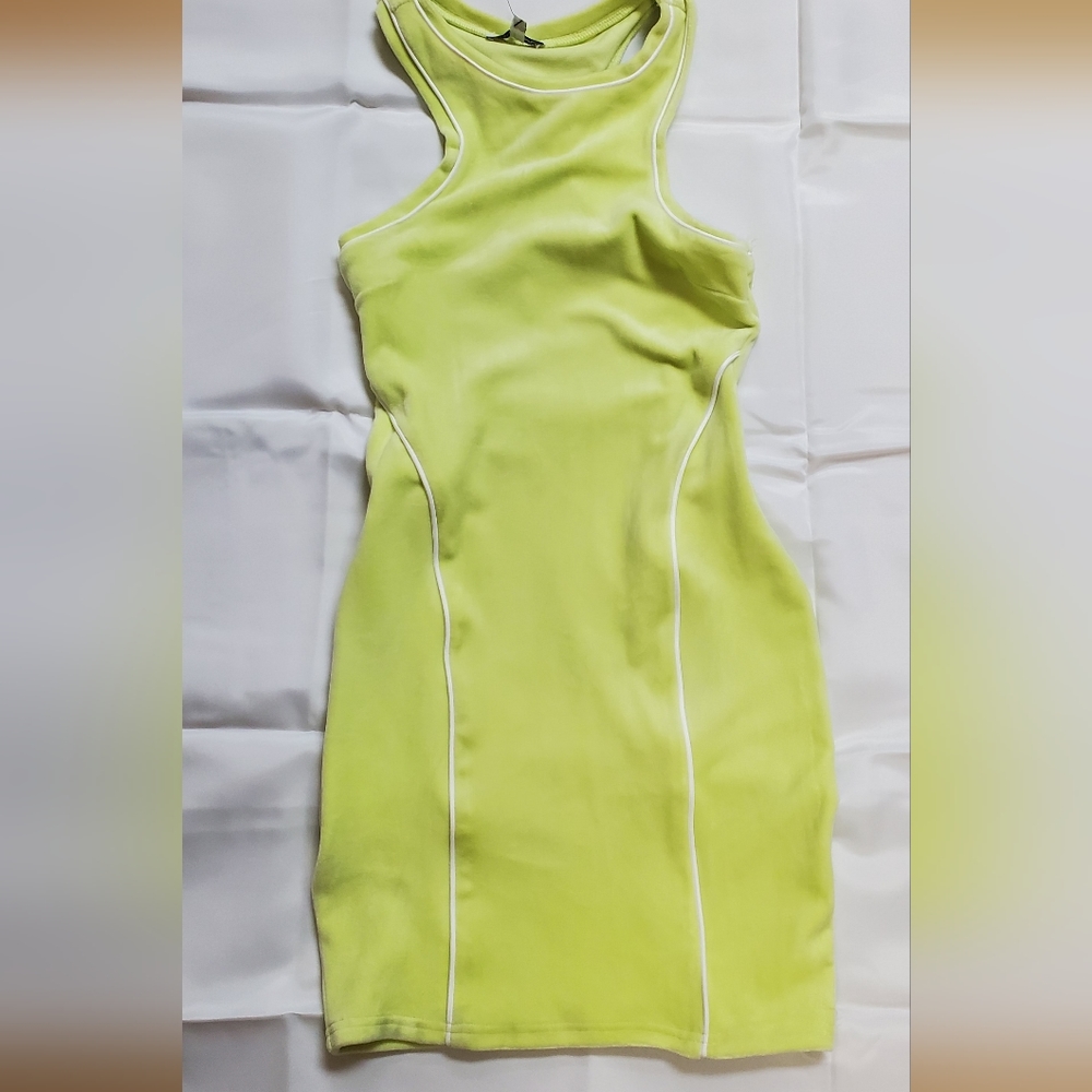 NWT FASHIONNOVA lime green mini dress size s